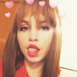 Meet your Posher, Linda